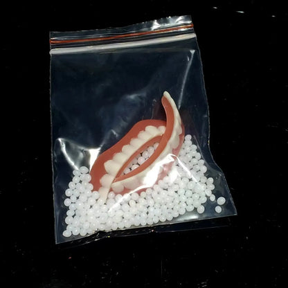 Silicone simulation denture socket dental training model with upper and lower teeth in colour box