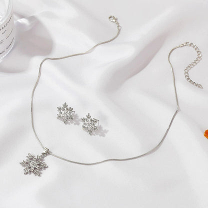 Elegant Snowflake Necklace Set with Rhinestones for Valentine's Day