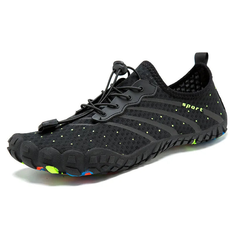 Low-top beach swimming shoes in army green with mesh fabric upper and rubber sole for fast drainage