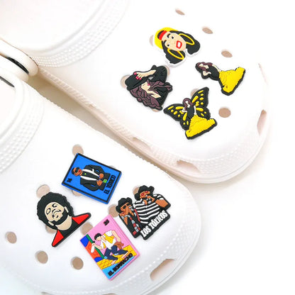 Removable cartoon shoe sticker in PVC with picture colour shoe flower design for decorating shoes