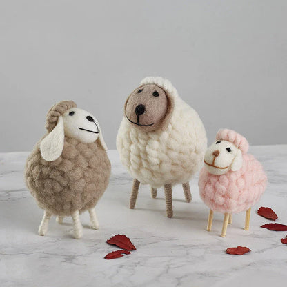 Plush sheep figurines in various colors and sizes, perfect for home decoration and gifting