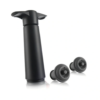 Black plastic vacuum wine stopper with pump and two rubber seals, 14.5cm length for air-tight bottle preservation