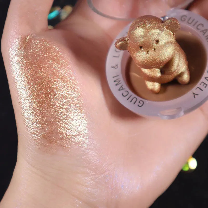 Cute animal-shaped holographic highlighter eyeshadow compact, 5.6g, 68 x 68 x 5mm, Chickens Dog Monkey Pig designs