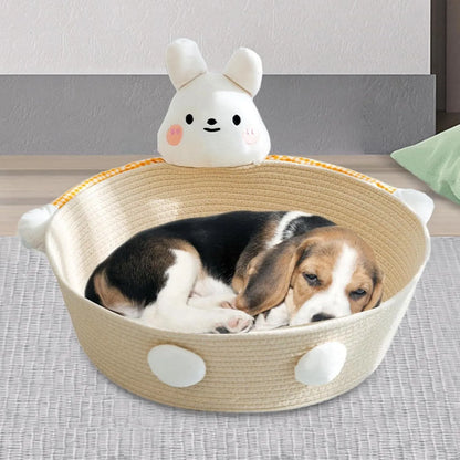 Woven cotton rope basket cat bed with integrated scratching edges for cats and small dogs.