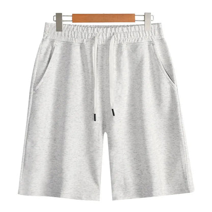 Cotton micro-elastic sports shorts in straight-leg style for summer wear