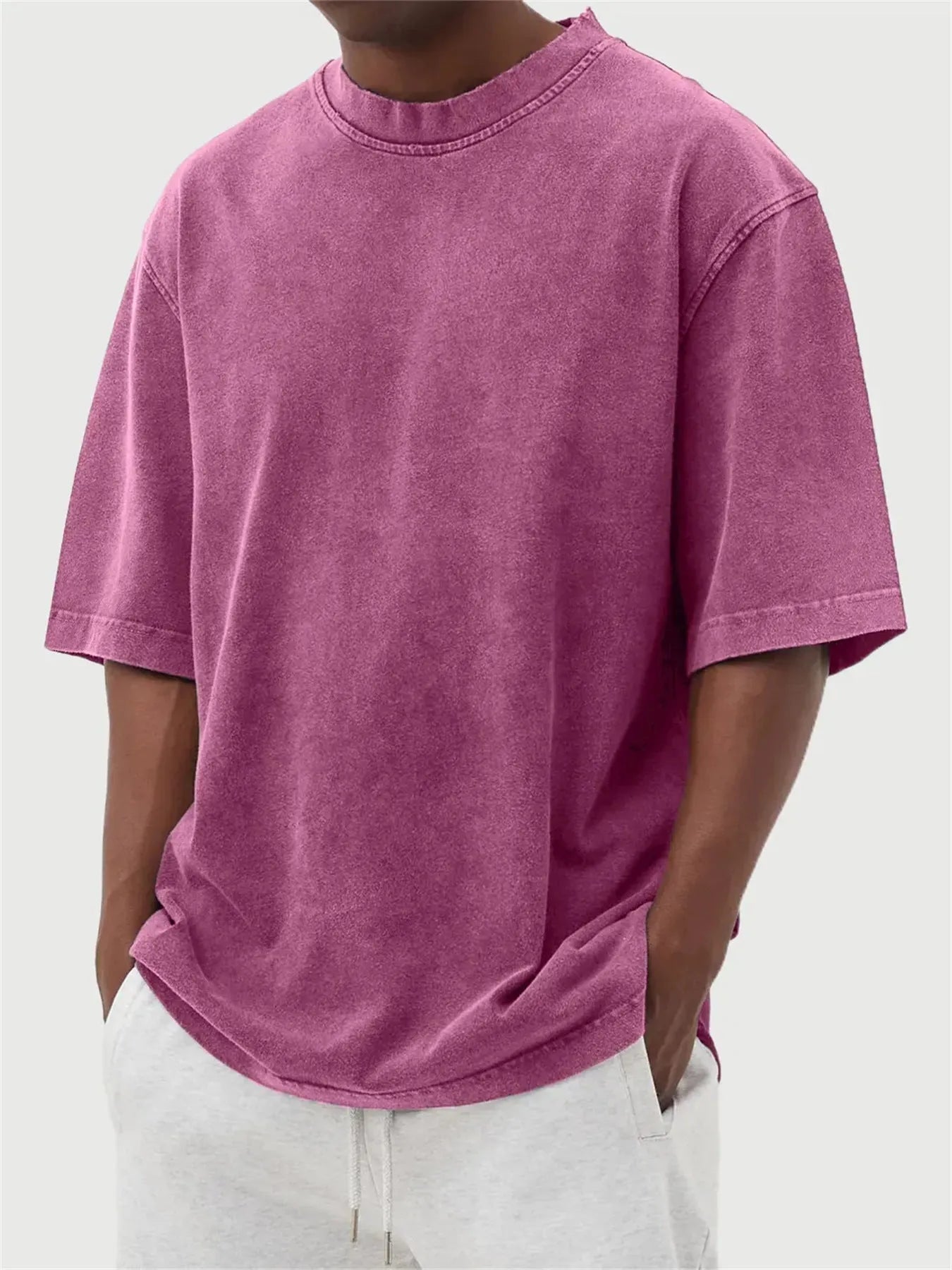 Men's loose fit stone-washed distressed short sleeve t-shirt in solid colour