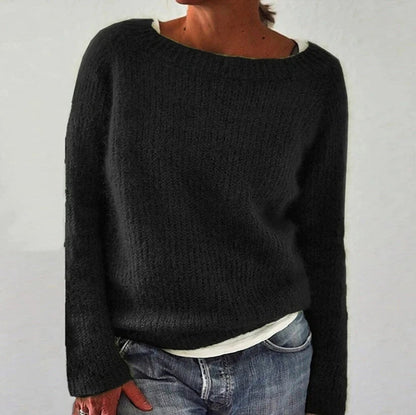 Classic fine wool knit sweater with stitching detail