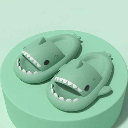 Cozy shark-themed slippers made of premium EVA material for indoor and outdoor wear