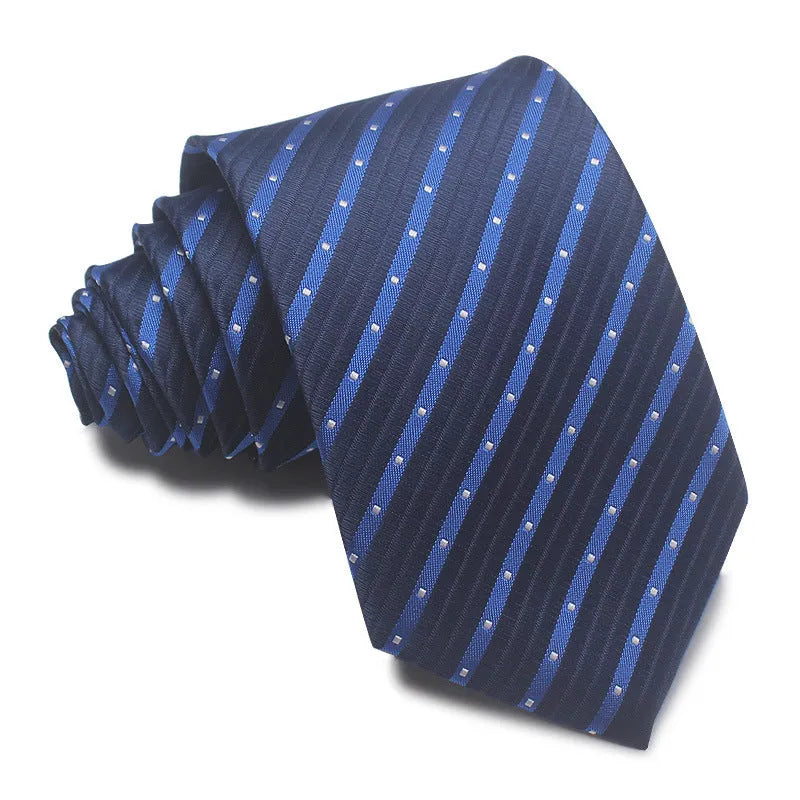 Close-up of a red and black striped men's business tie with a textured Jacquard weave, showing the 8cm width and arrow point shape.