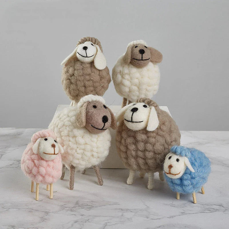 Plush sheep figurines in various colors and sizes, perfect for home decoration and gifting