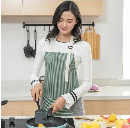 Adjustable waterproof kitchen apron with towel pockets, featuring a sleek Nordic-inspired design and made with durable Oxford cloth and soft polyester velvet.