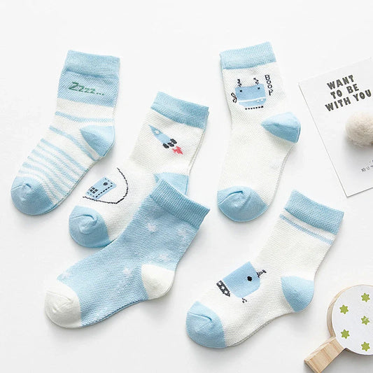 Cotton breathable baby socks in various colours and sizes