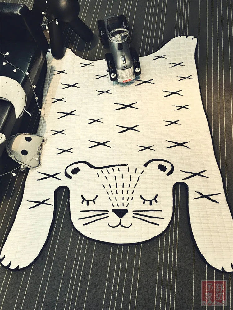 Soft cotton baby play mat with white tiger design for children's floor activities and living room decoration