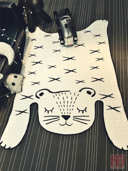 Soft cotton baby play mat with white tiger design for children's floor activities and living room decoration