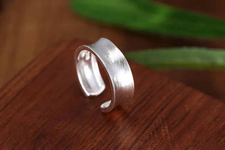 Adjustable sterling silver open ring Korean frosted geometric finger jewellery ornament with electroplated silver colour finish, for modern fashion accessories and gifts