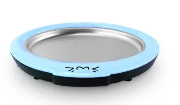 Blue manual fried yogurt ice cream maker with ice tray and serving shovels