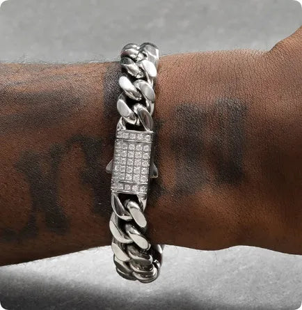Gold titanium steel Cuban curb bracelet, unisex hip hop style, 6mm or 8mm width, 18cm to 22cm length