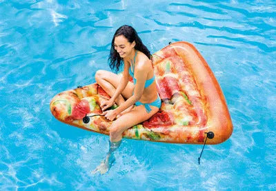 Inflatable pizza slice surfboard floating on water, 175cm by 145cm dimensions