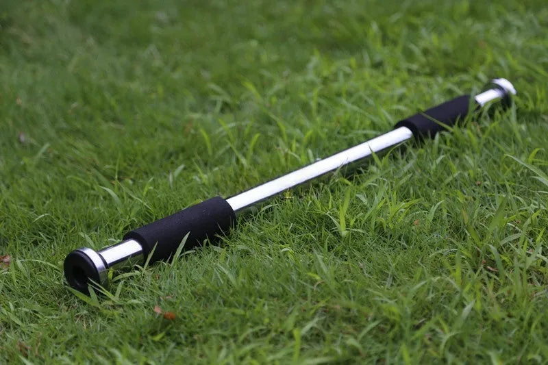 Adjustable steel pull-up bar extended to show 62-100cm length range for doorway or wall mounting