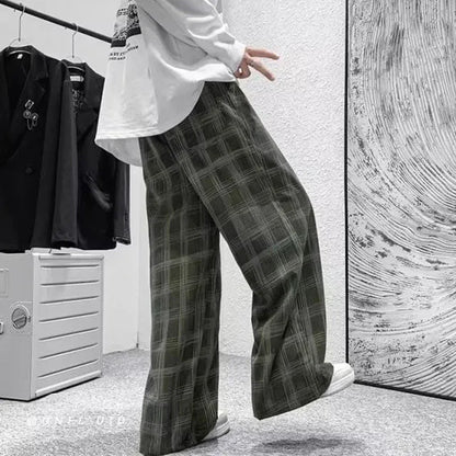 Japanese retro plaid trousers in straight-leg design with mid-waist fit