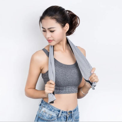 Microfiber sports cooling towel in various colours showing 30x100cm dimensions