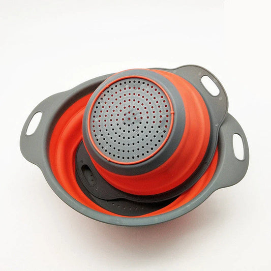 Collapsible silicone colander for washing and draining fruits and vegetables in the kitchen