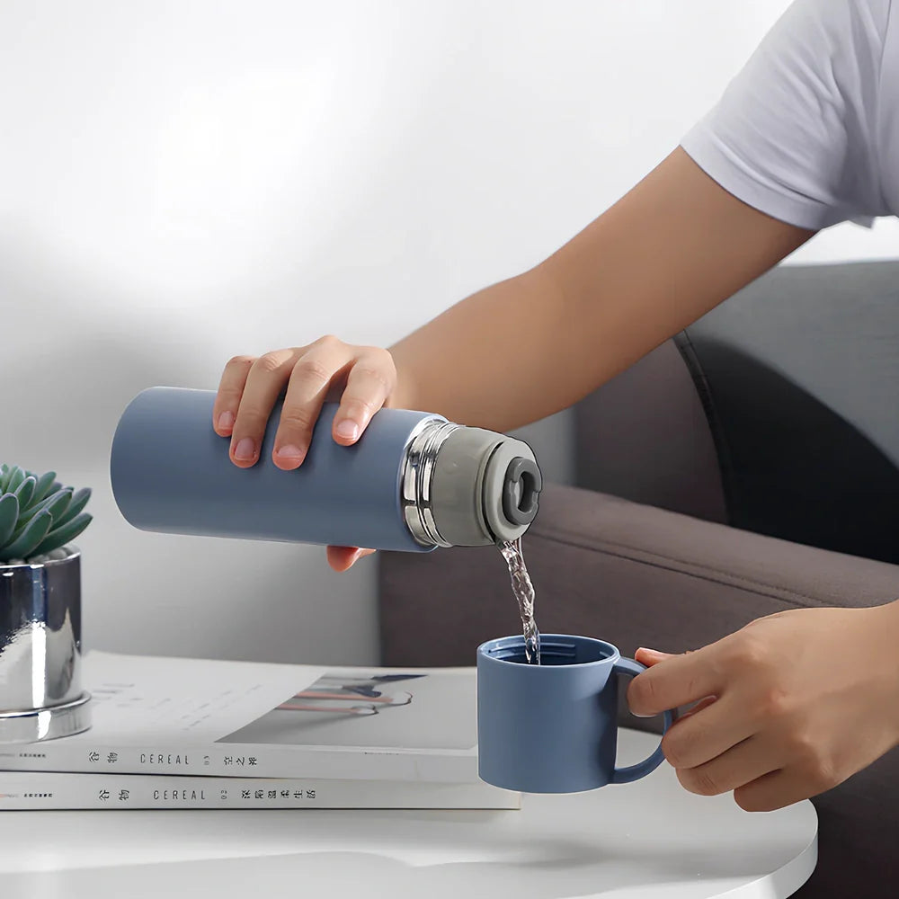 350ml stainless steel insulated vacuum flask in blue, with leakproof lid and round mouth for coffee or water