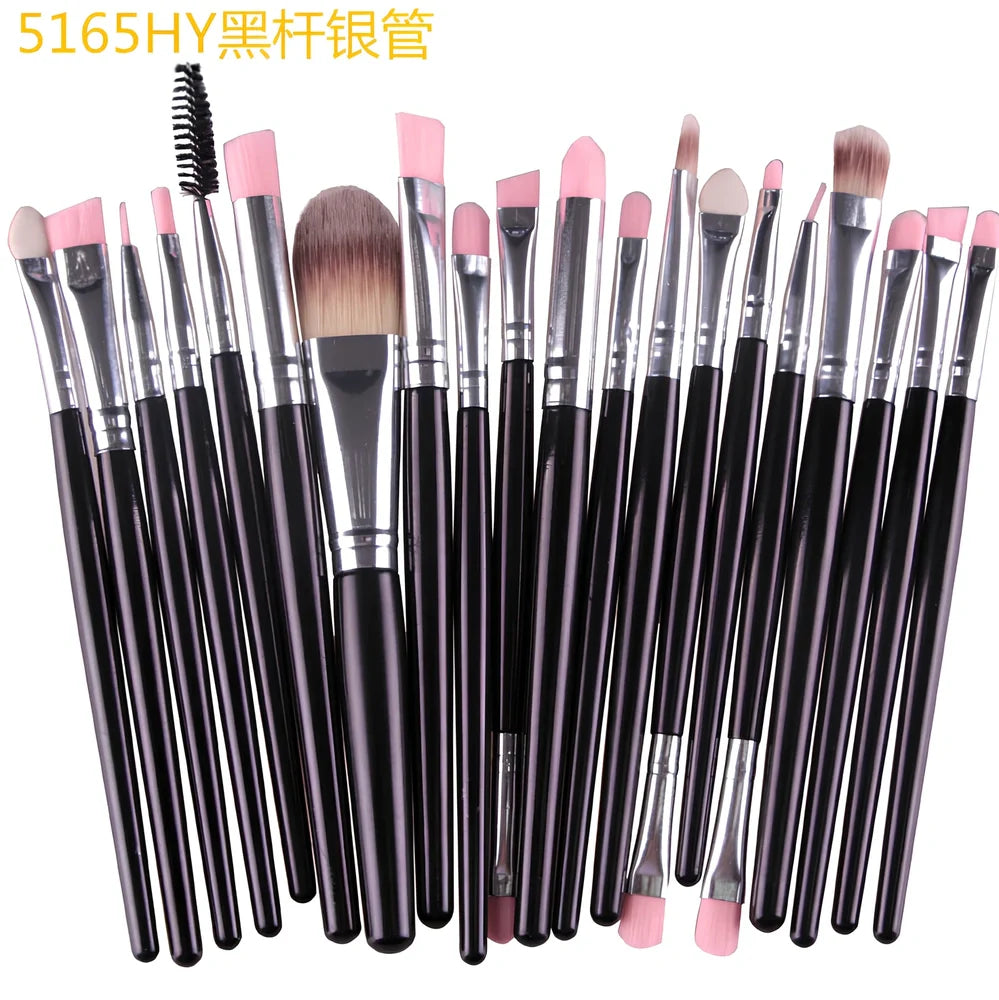Cosmetic brush kit with 3cm nylon bristles and 14cm plastic handles in multiple colour options