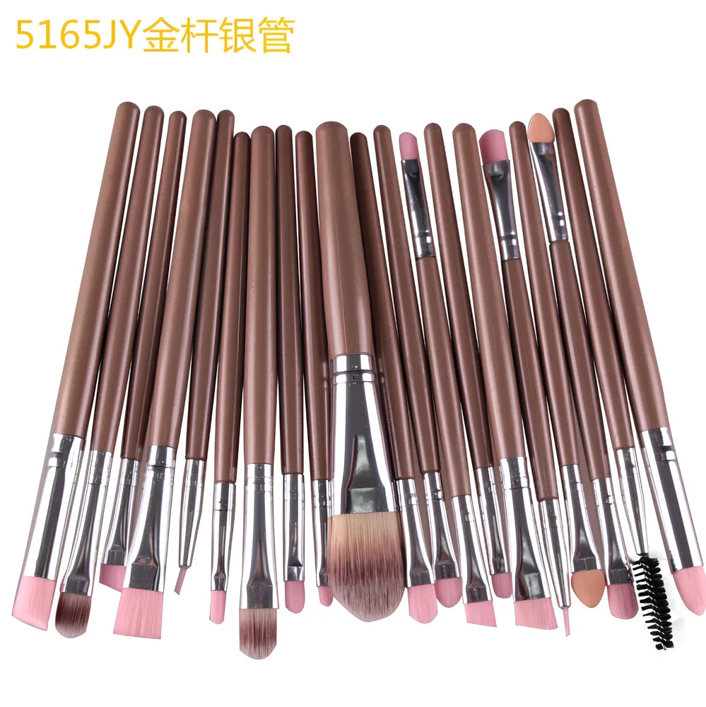 Cosmetic brush kit with 3cm nylon bristles and 14cm plastic handles in multiple colour options