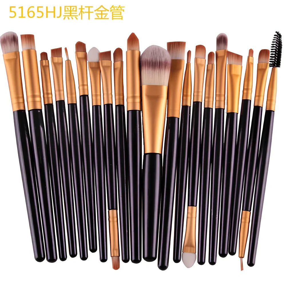 Cosmetic brush kit with 3cm nylon bristles and 14cm plastic handles in multiple colour options