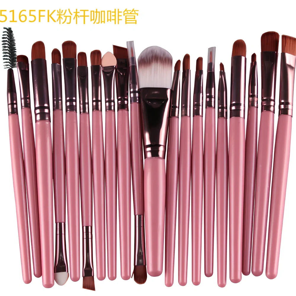 Cosmetic brush kit with 3cm nylon bristles and 14cm plastic handles in multiple colour options