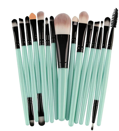 Cosmetic brush kit with 3cm nylon bristles and 14cm plastic handles in multiple colour options