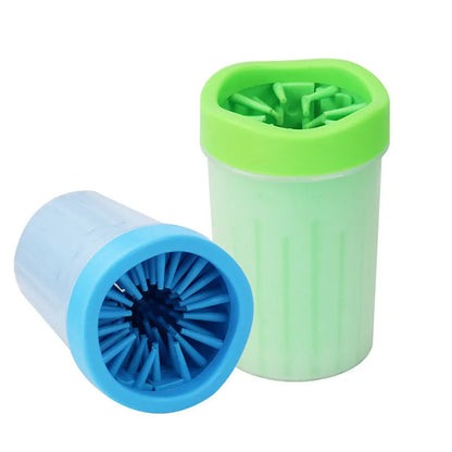 Silicone dog foot washing barrel bucket in blue colour for cleaning pet paws