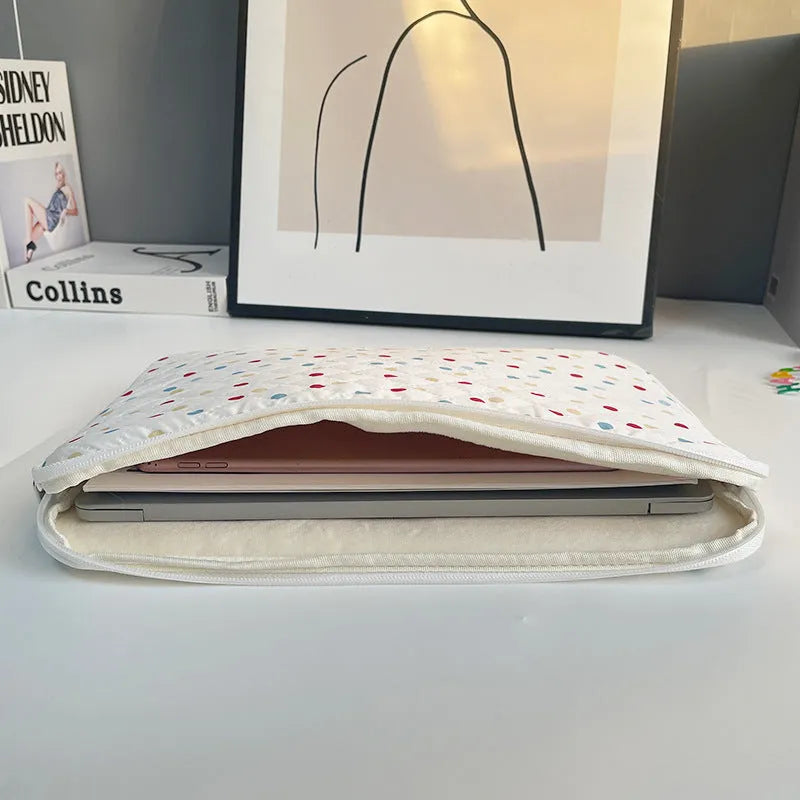 Women's polka dot laptop bag in three size options: 11 inches, 13/14 inches, and 15/15.6 inches.