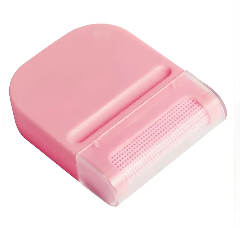 Manual clothes cleaning brush with removable catching net for removing pilling from sweaters