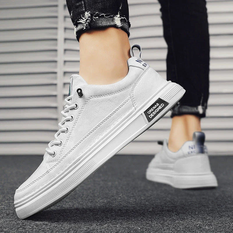 Men's slip-on sneakers in a variety of colors, featuring a comfortable and durable design for everyday wear