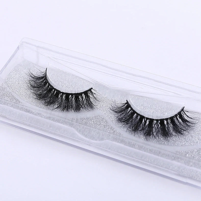 Handmade 3D mink false eyelashes showing 12mm length and 0.07mm diameter fibres for natural volume