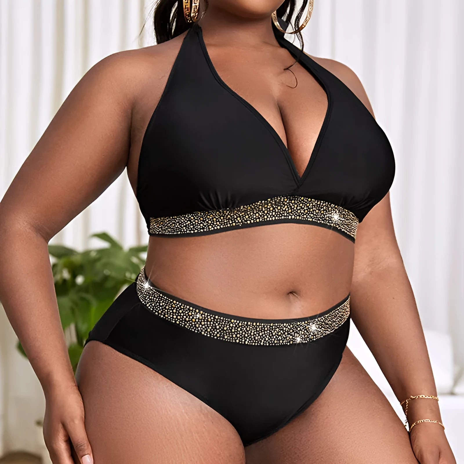 Black plus size women's bikini set with bra and shorts for swimming and hot springs