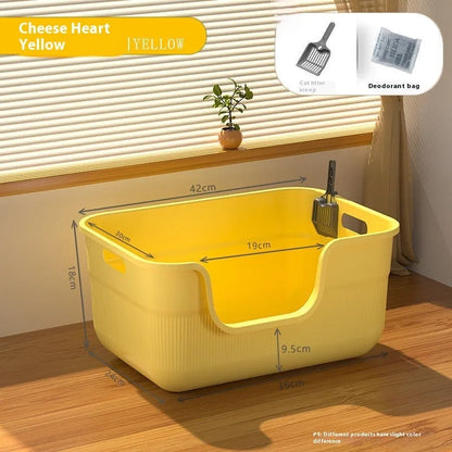 Oversized semi-closed cat litter box in selected colour with free extra-large litter scoop