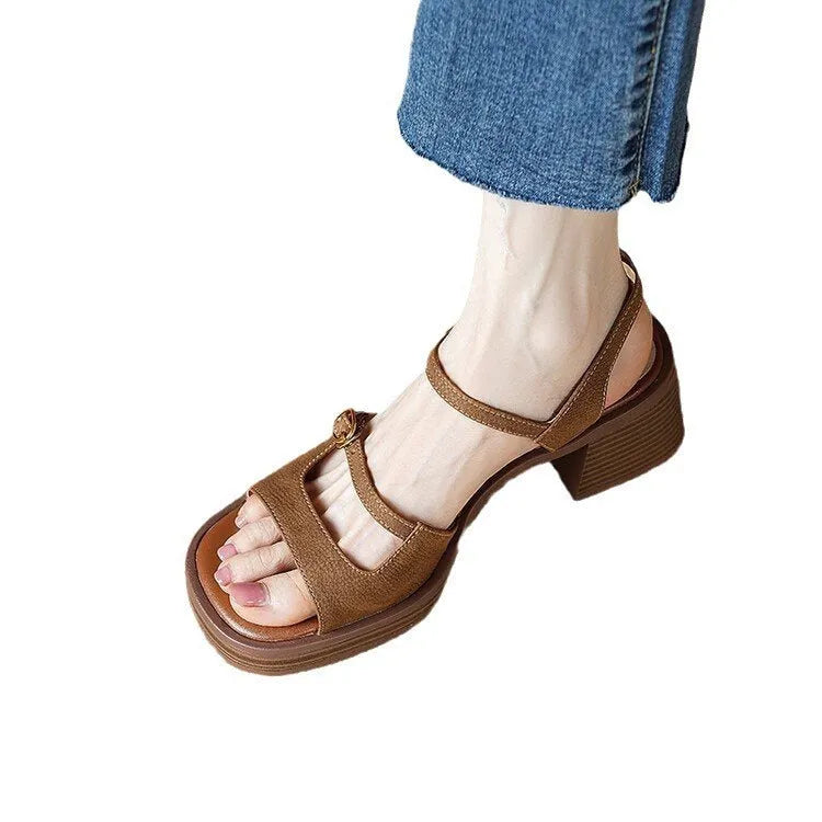 Women's open toe square toe platform sandals in retro style with PU upper and rubber sole