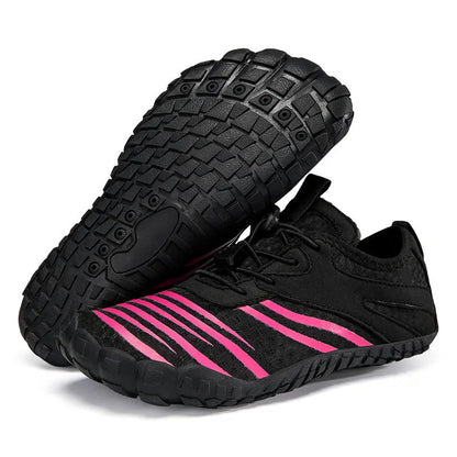 Quick-drying beach shoes with mesh lining and natural rubber sole in light gray, black or rose red, sizes 36-46