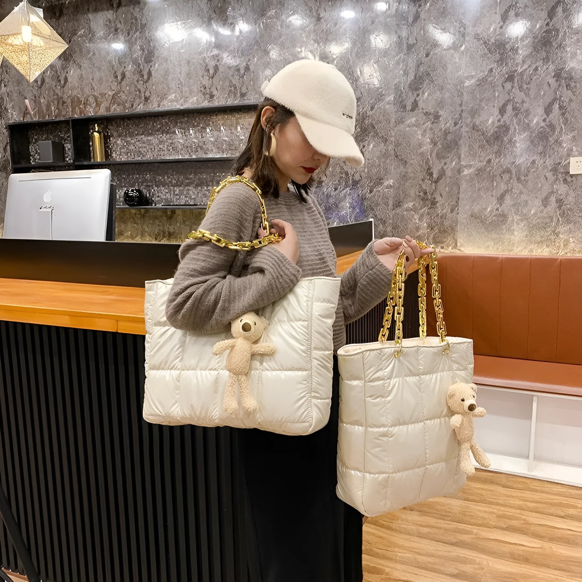 Women's large chain tote shoulder bag in black with 45cm strap, zip fastening and internal pockets