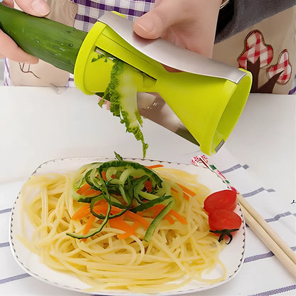 Veggetti Spiral Vegetable Slicer in white with dual stainless steel blades for creating zucchini and carrot noodles, 12.5cm size