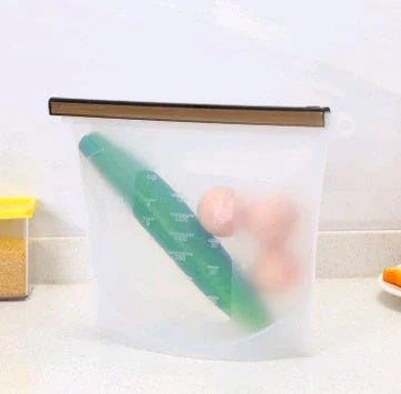 Premium silicone vacuum sealed food storage bags in various colours and sizes
