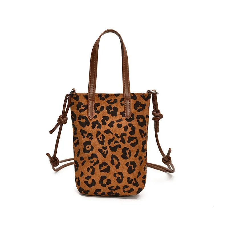 Women's retro leopard print crossbody bag with 166cm strap, square vertical PU shoulder bag in khaki or brown