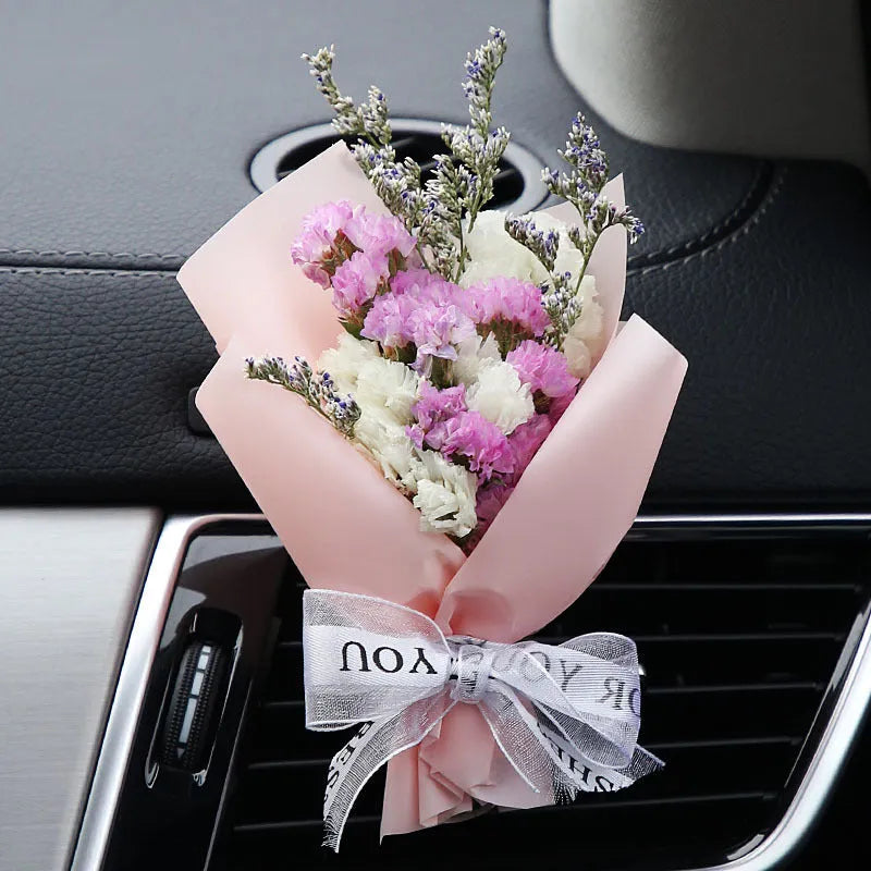 Dried flower car air freshener set with colourful bouquet and fragrance strips for air conditioning vents