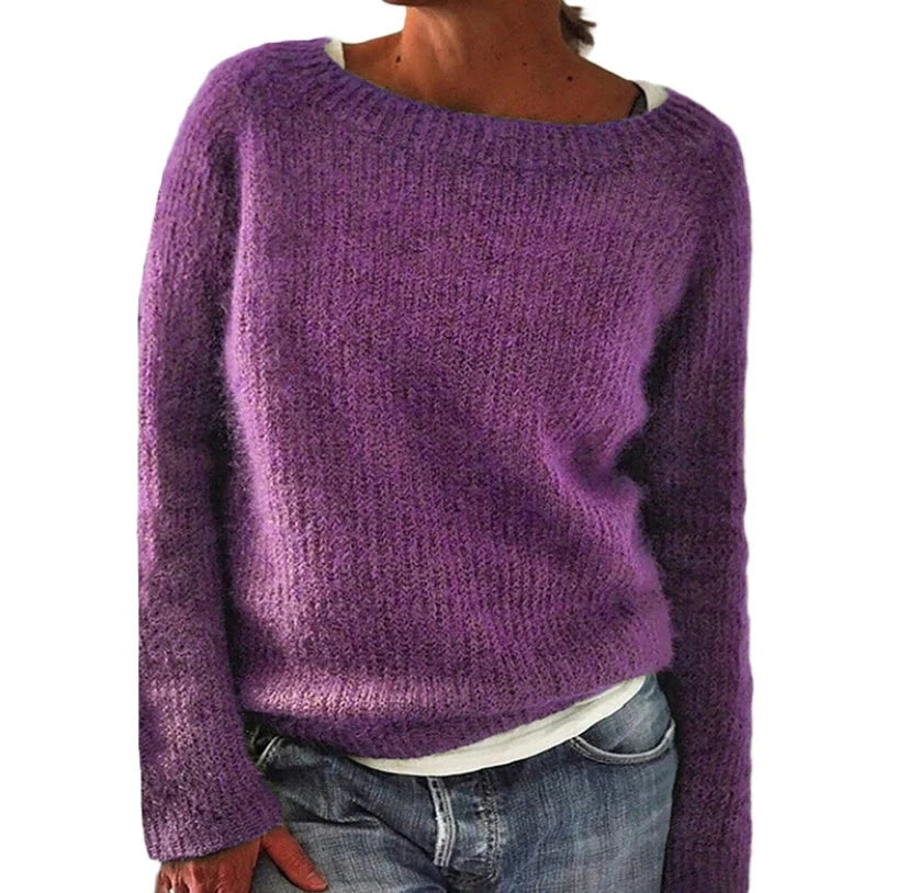 Classic fine wool knit sweater with stitching detail