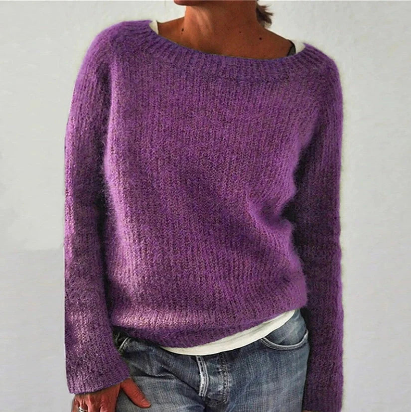 Classic fine wool knit sweater with stitching detail