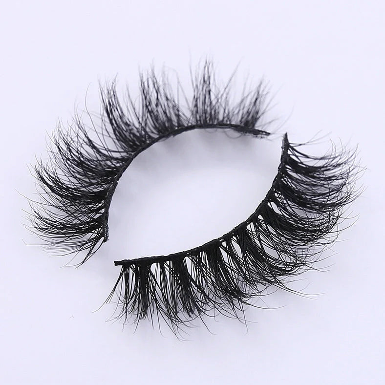 Handmade 3D mink false eyelashes showing 12mm length and 0.07mm diameter fibres for natural volume
