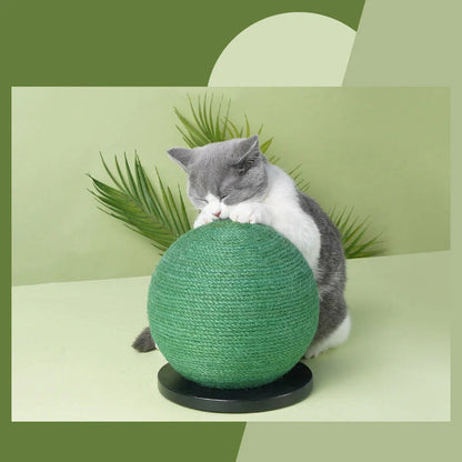 Cactus-shaped cat scratching ball with sisal rope for nail health